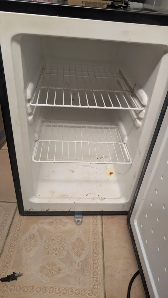 Whynter  freezer Refrigerator image indicator(3)