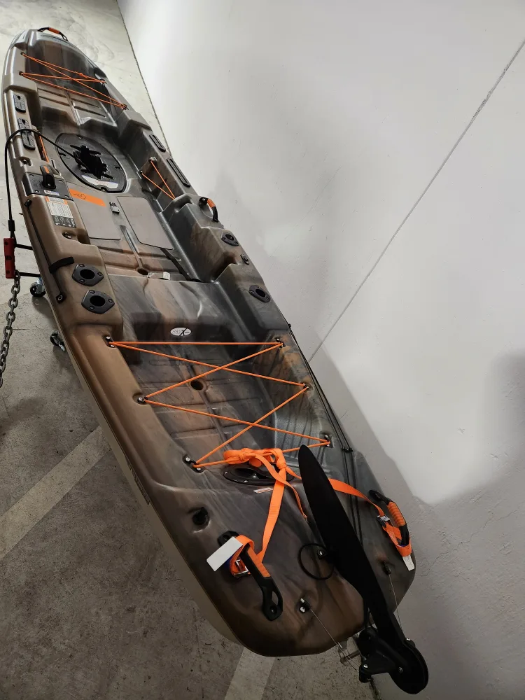 Pelican Catch 130 HD II Pedal Drive Kayak image indicator(2)