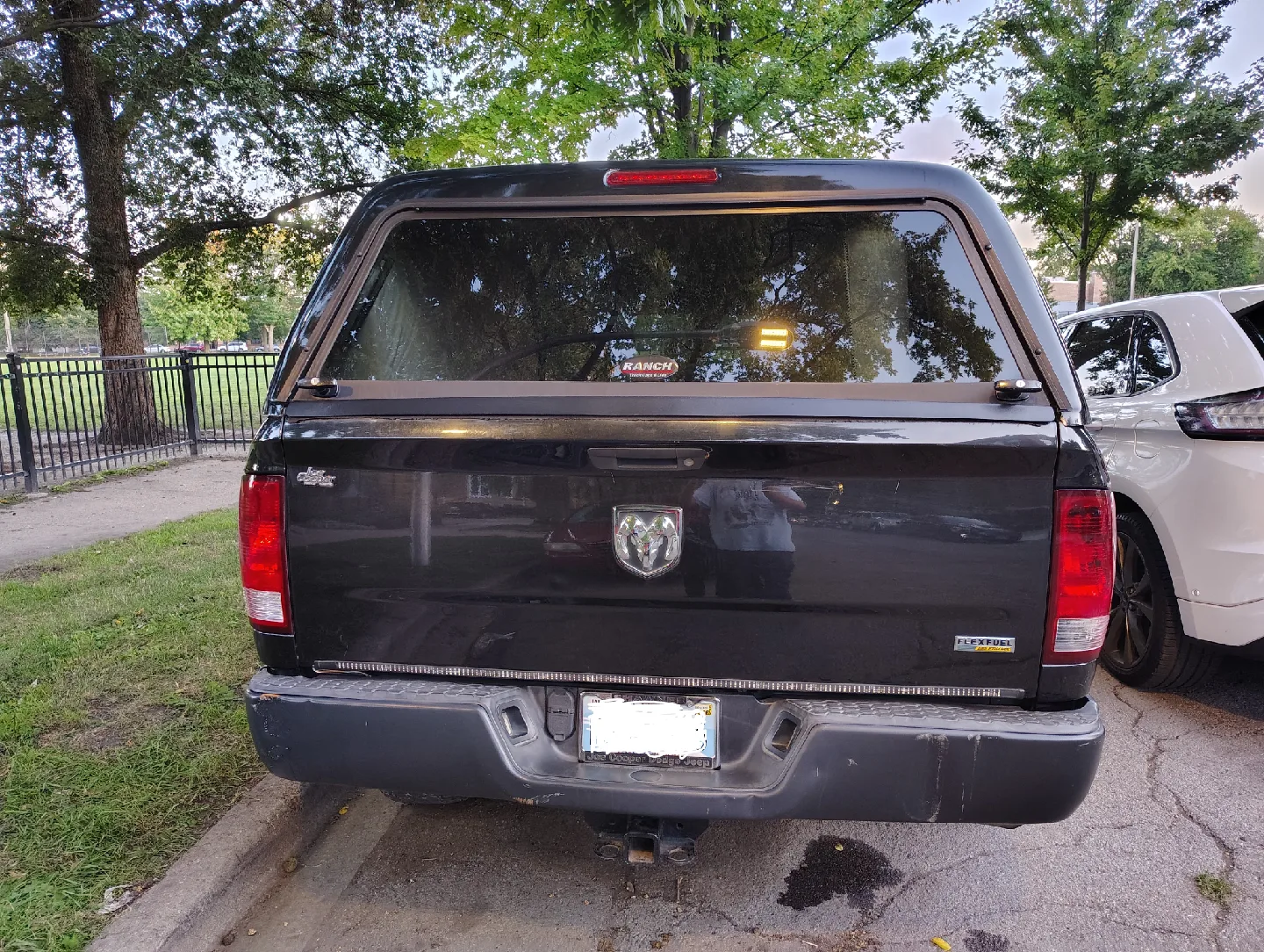 Ranch Truck Cap for Dodge Ram 1500 image indicator(2)