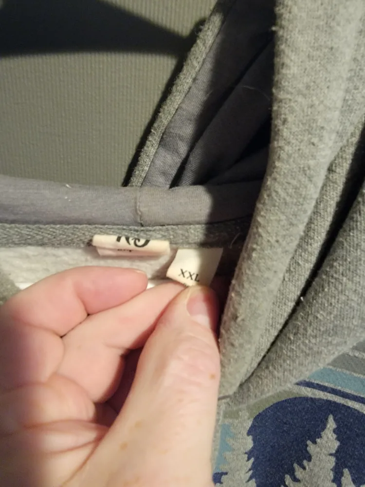 KUHL XXL Hoodie - Grey with Tree Design image indicator(2)