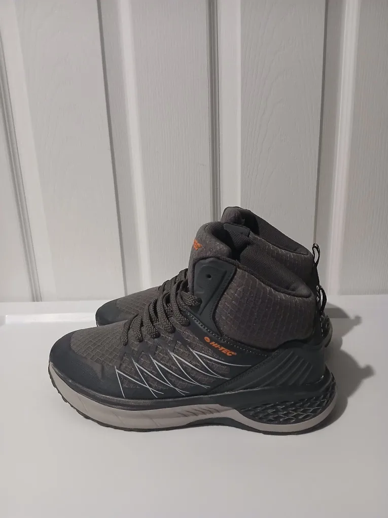 Hi-Tec Demolisher Mid Hiking Boots - Size 9M image indicator(3)