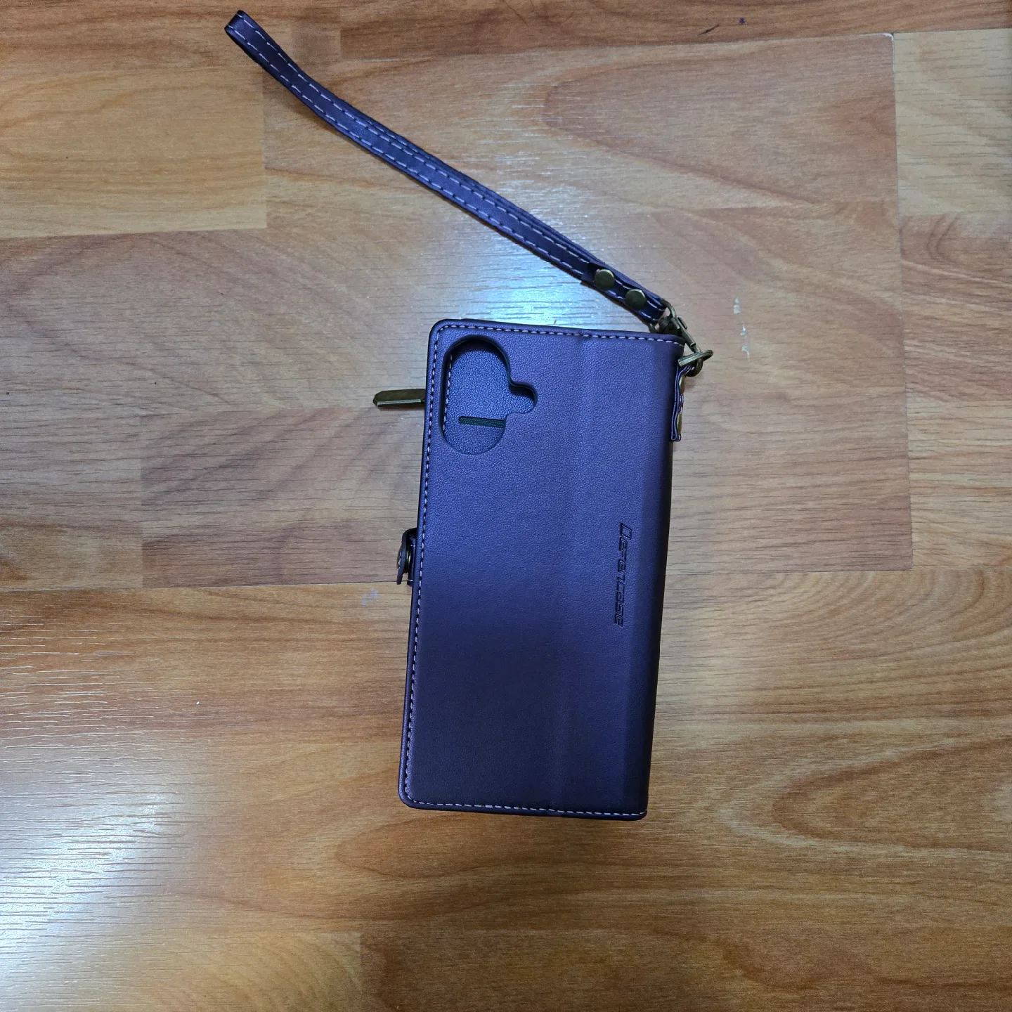 Defencase Purple Wallet Case image indicator(4)