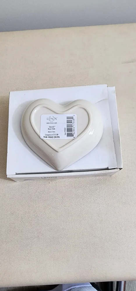 Lenox Cherish Heart Dish 🧡 image indicator(3)