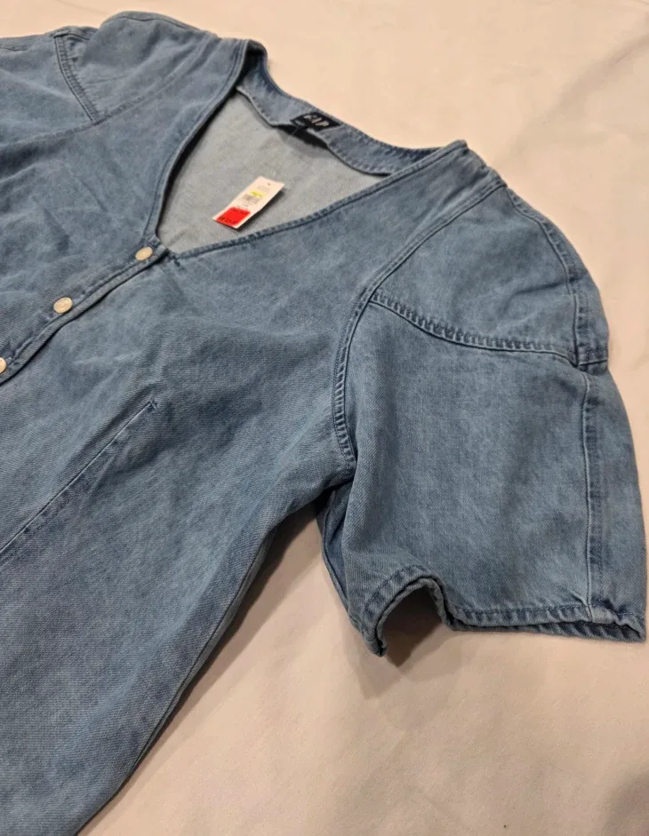 GAP Denim shirt image indicator(3)