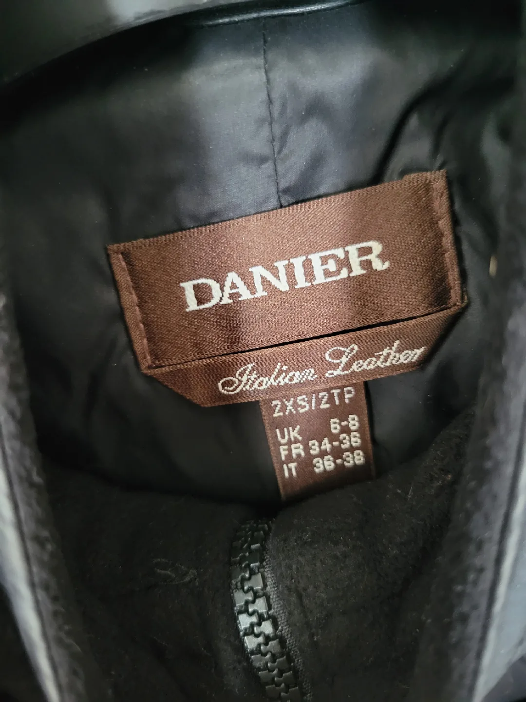 DANIER Italian Leather Jacket - Size XS-S image indicator(2)