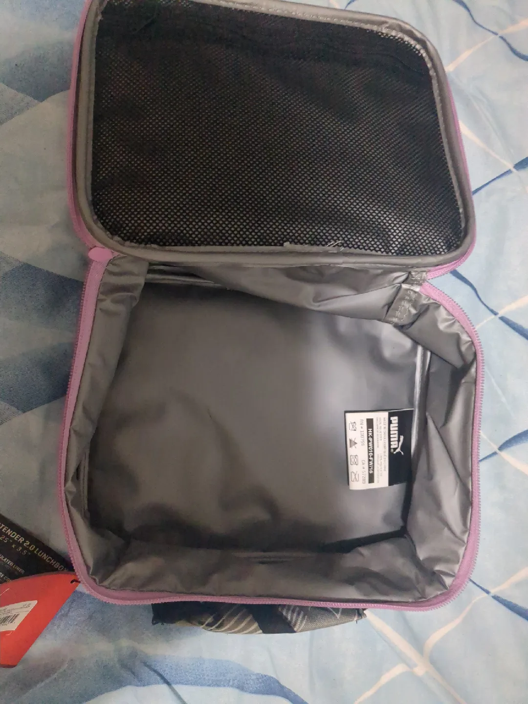 Puma Contender 2.0 Lunch Bag - Gray image indicator(2)