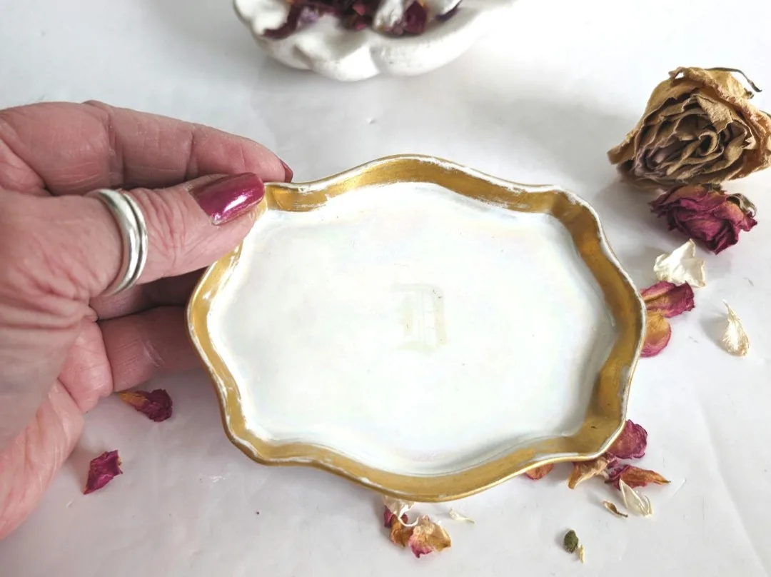 A.K. France ~ Limoges Ring Dish Monogrammed 'D' image indicator(8)