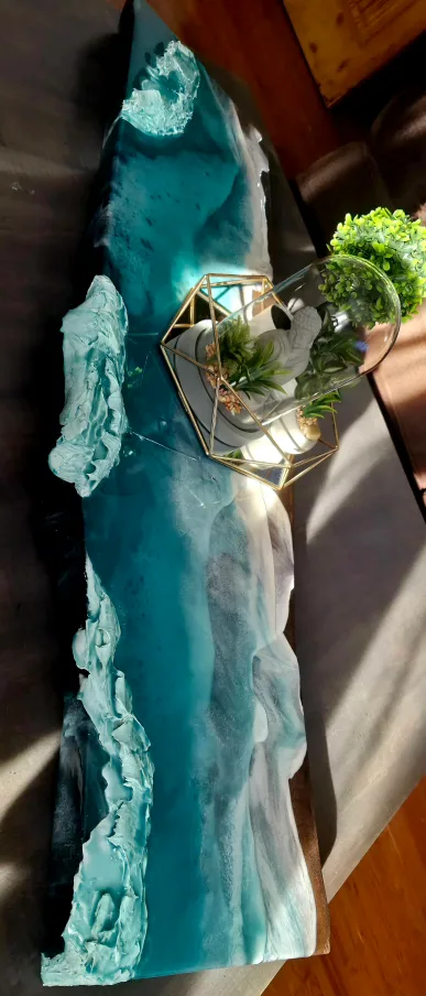 Ocean Wave Resin Table image indicator(4)