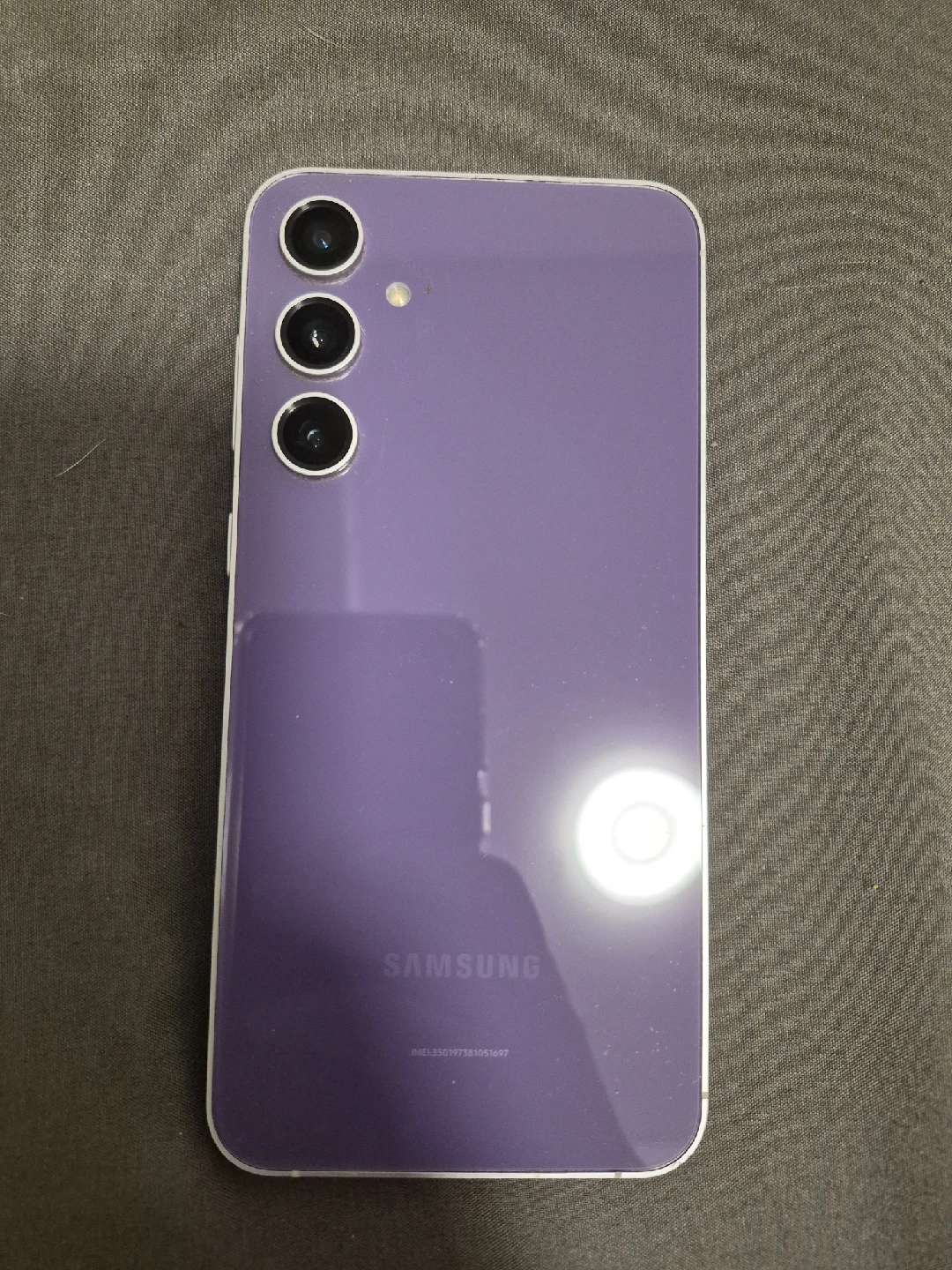 Samsung Galaxy S23 FE - photo 4