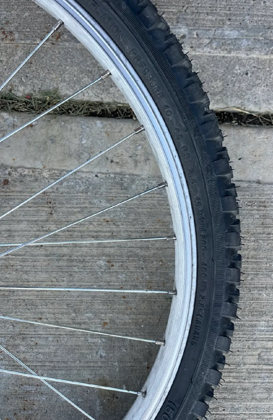 Rockrider ST100 Sport Trail Bike - 24'' image indicator(8)