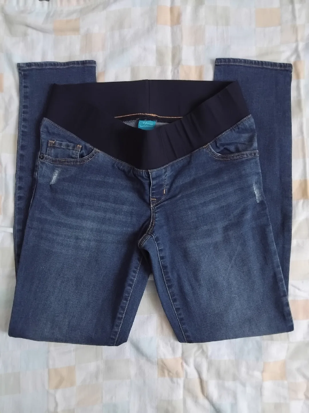 2 pcs maternity jeans size 8 image indicator(3)