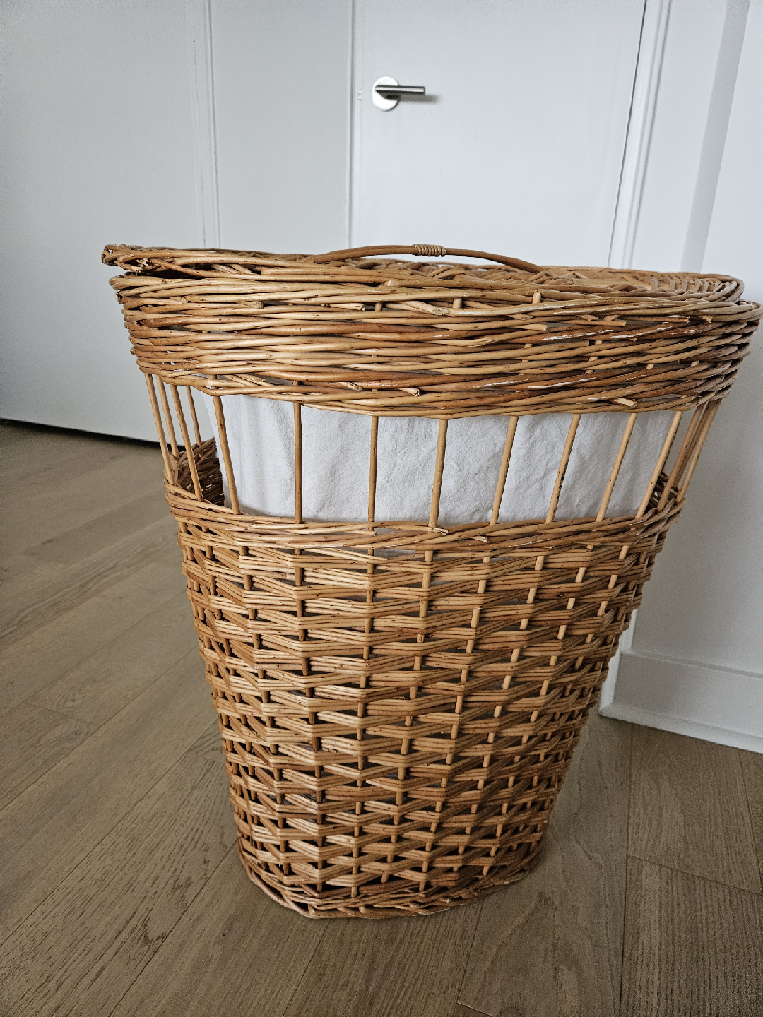 Ikea Wicker Laundry Hamper with Lid - photo 2
