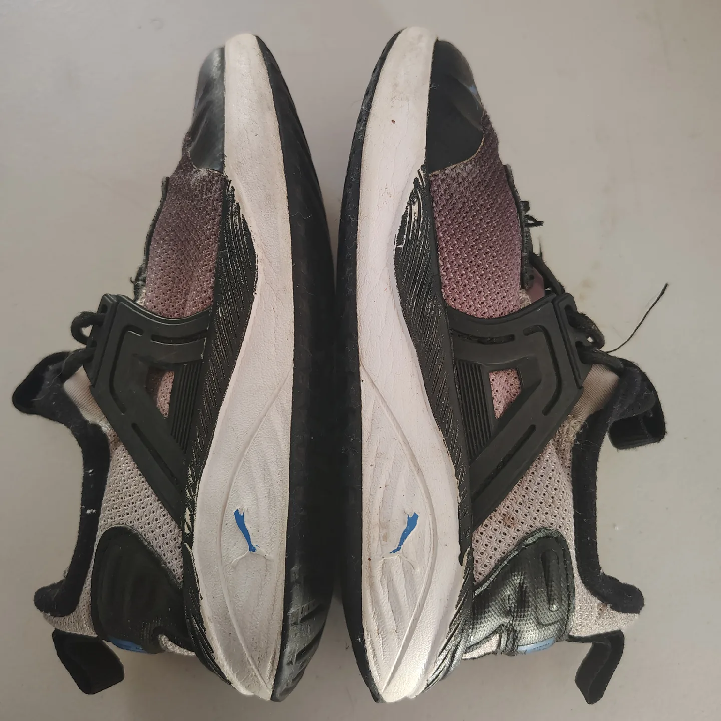 Puma Kids' Running Shoes - Black/Gray size 12.5C image indicator(3)