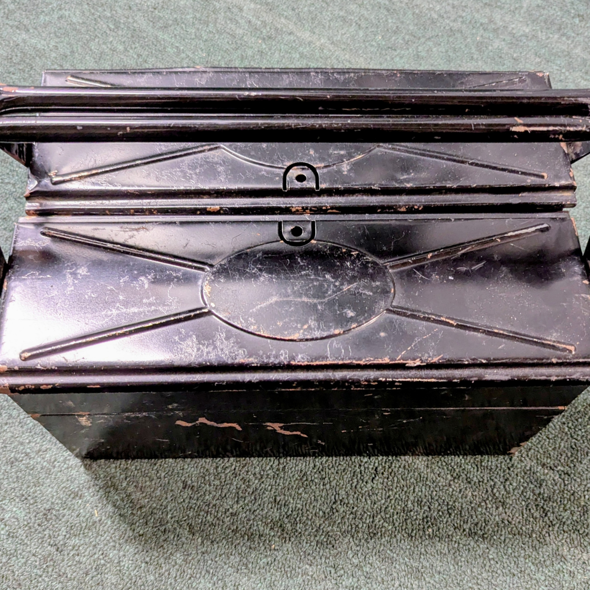 Vintage Black Metal Cantilever Toolbox - photo 3