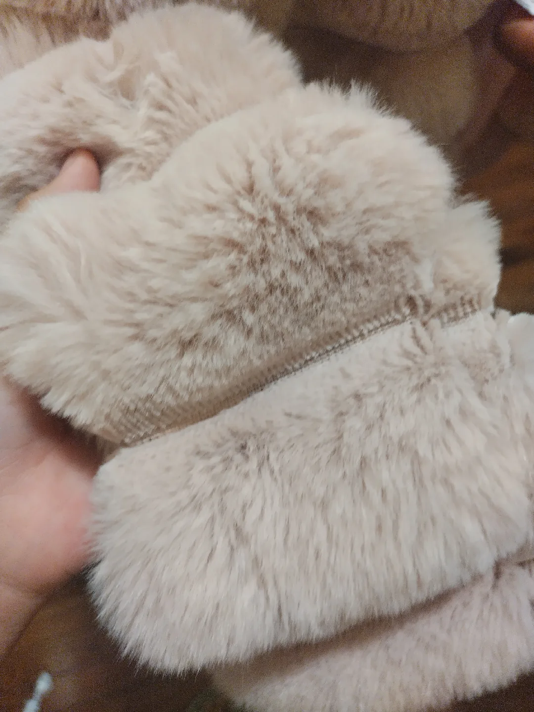 puffy pink jacket image indicator(2)