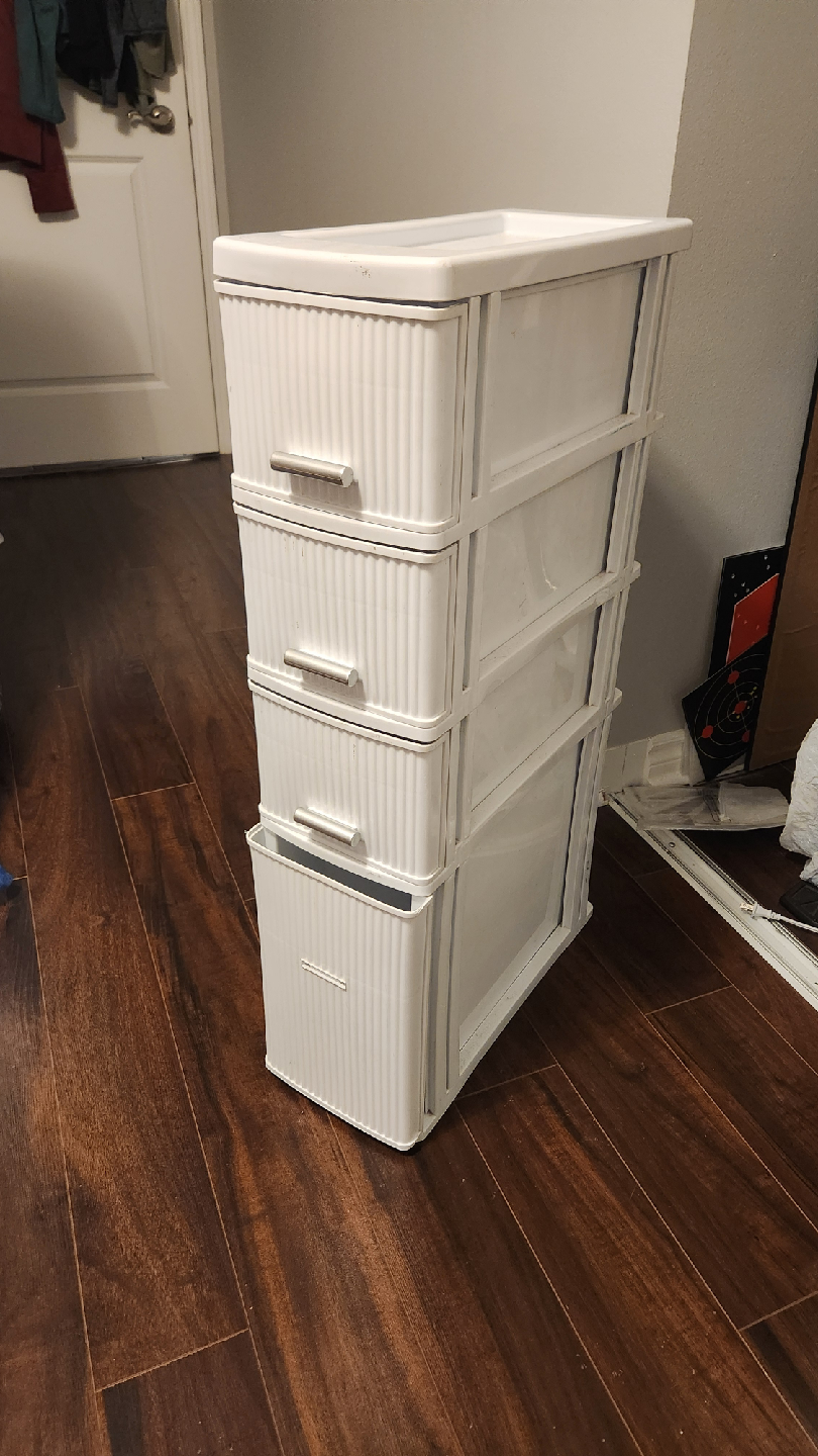 White Plastic 3-Drawer Storage Unit