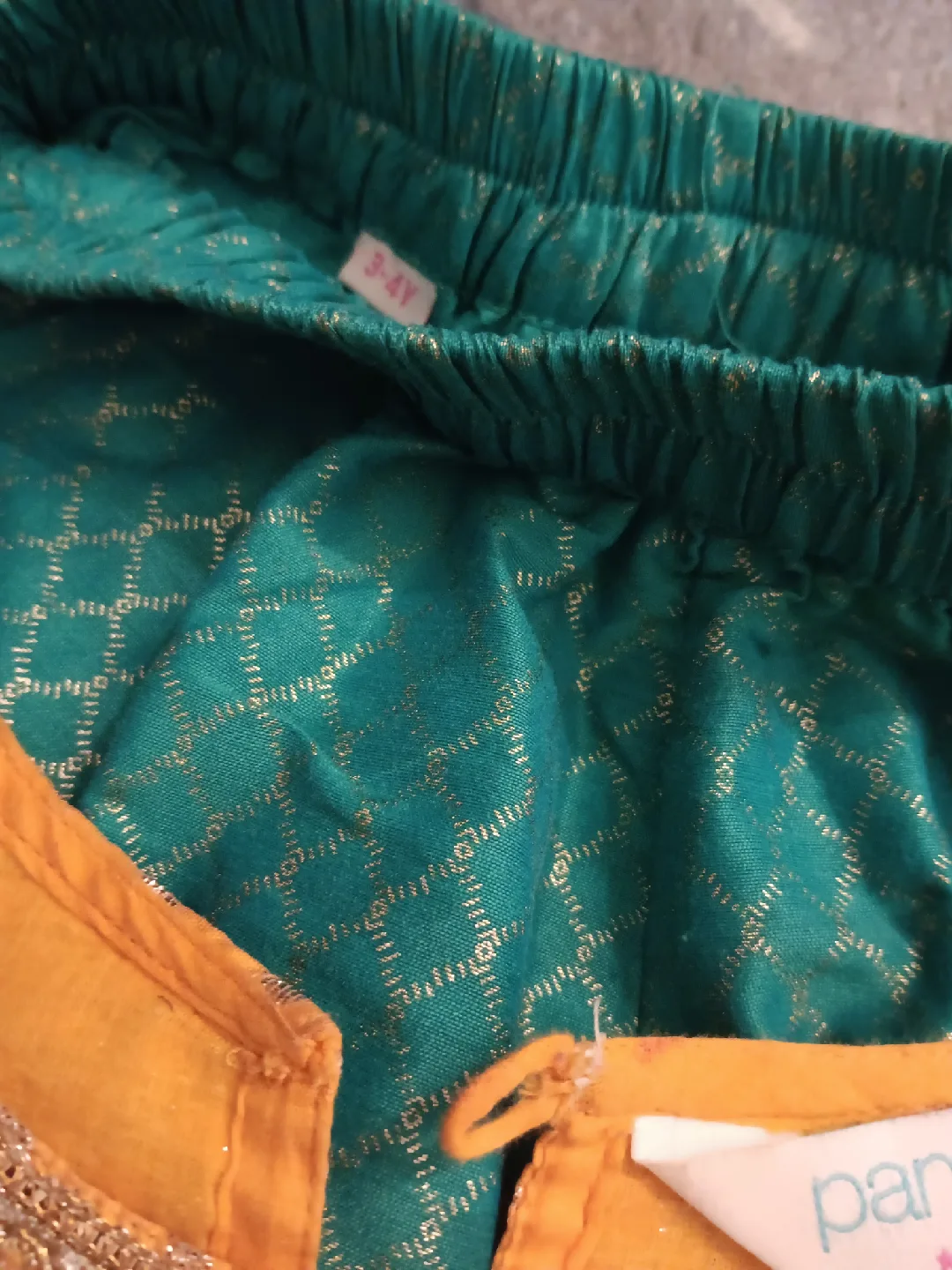 Lengha Choli set with dupatta image indicator(2)