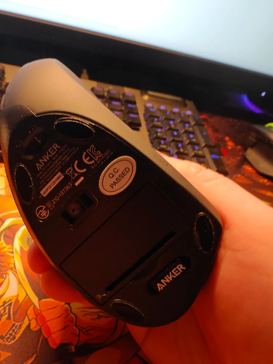 Anker Ergonomic Vertical Wireless Mouse $30 or best offer image indicator(4)