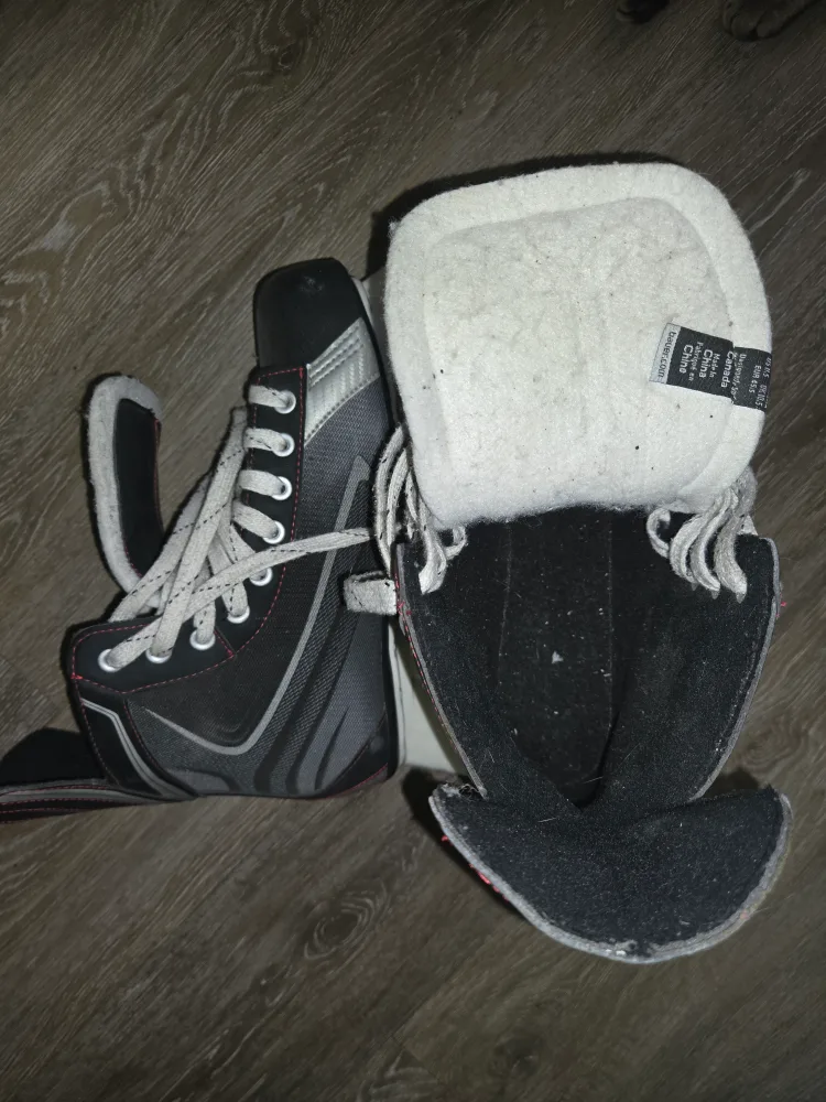 Bauer Vapor Apex Hockey Skates - US 11.5 image indicator(2)