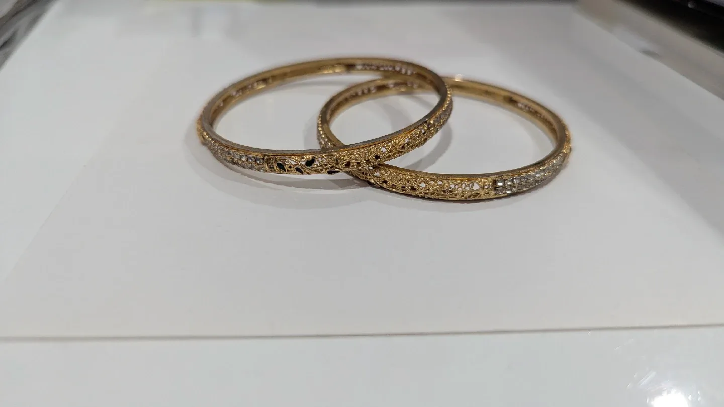Gold Bangle Set