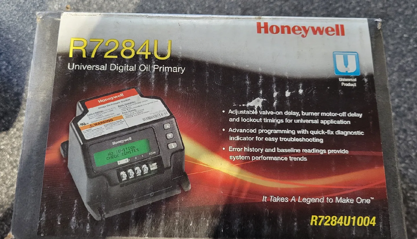 Honeywell R7284U Universal Digital Oil Primary thumbnail