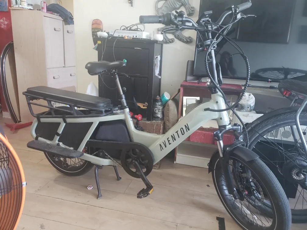 Aventon E-Bike thumbnail