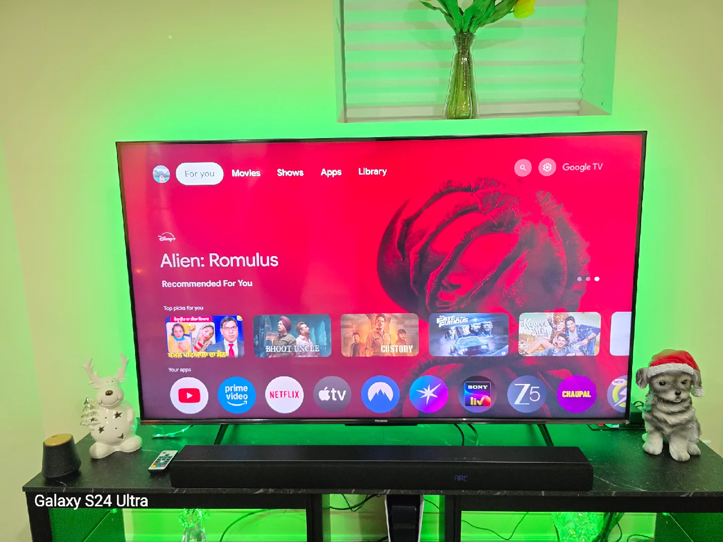 Hisense 55" Quantum ULED 4K TV - Like New! image indicator(3)