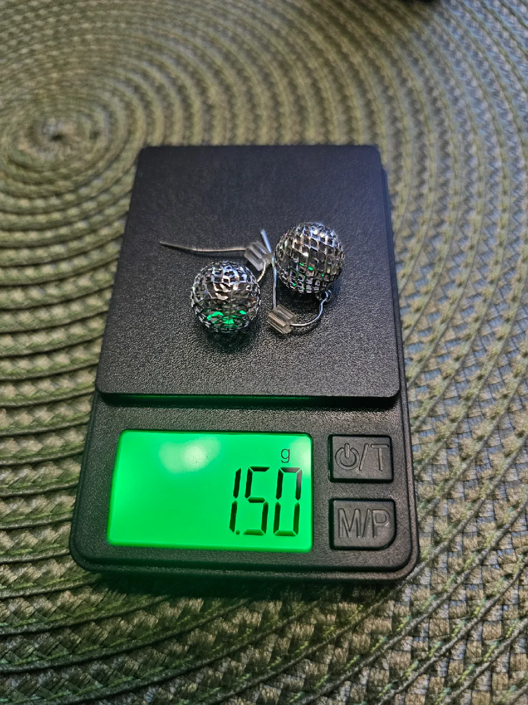 10K White Gold Ball Drop Earrings - Lightweight image indicator(2)