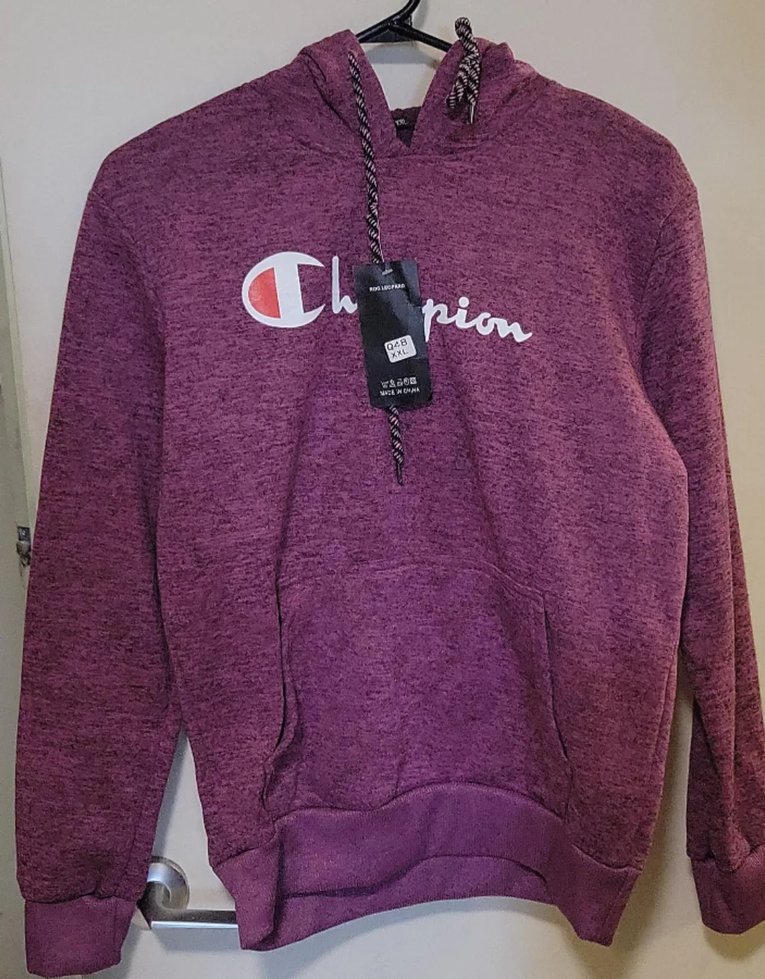 New Champion Hoodie - Size XXL thumbnail