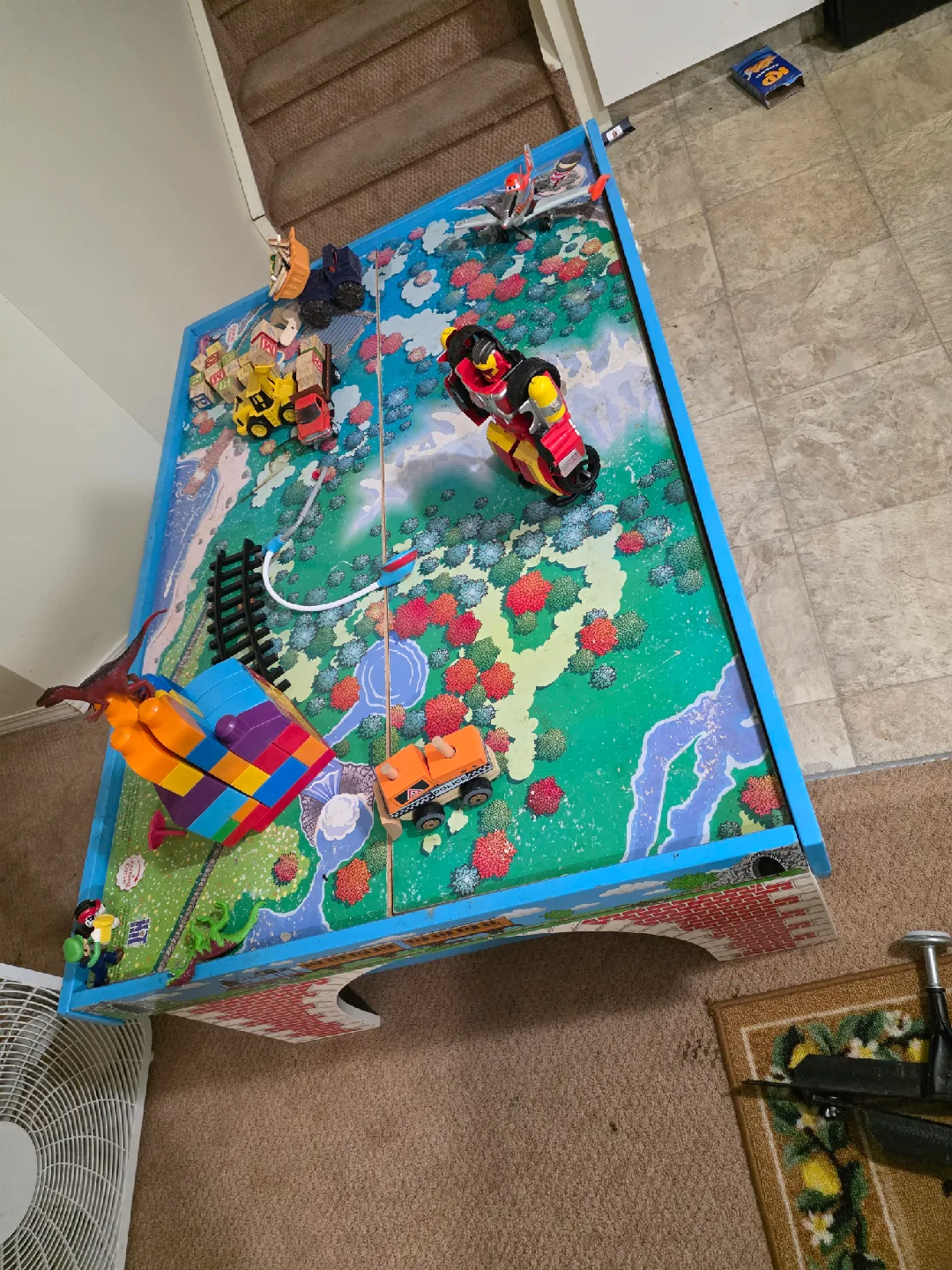 Thomas & Friends Train Table with Toys image indicator(5)