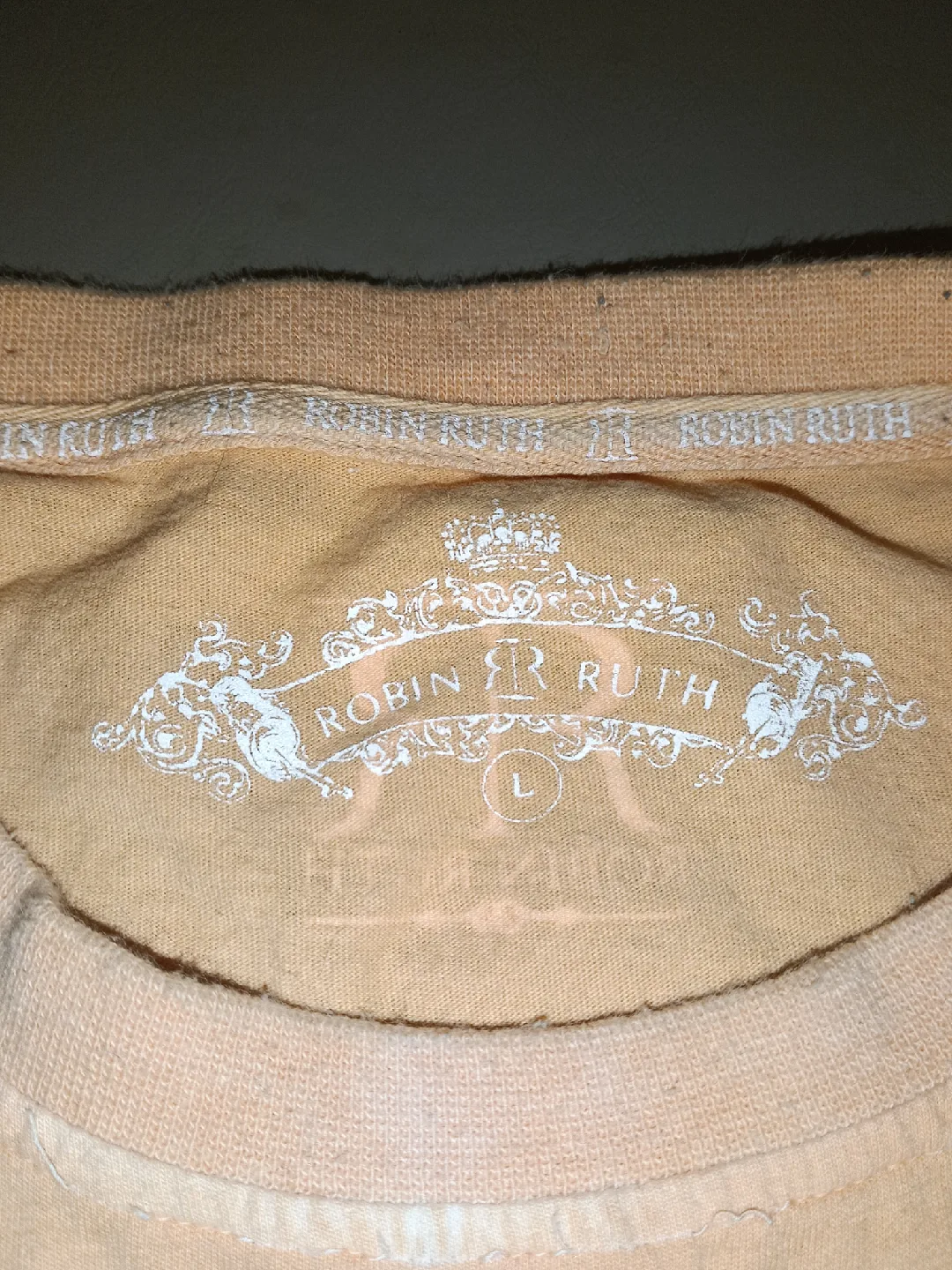 Robin Ruth Tokyo Graphic T-Shirt - Size L image indicator(2)