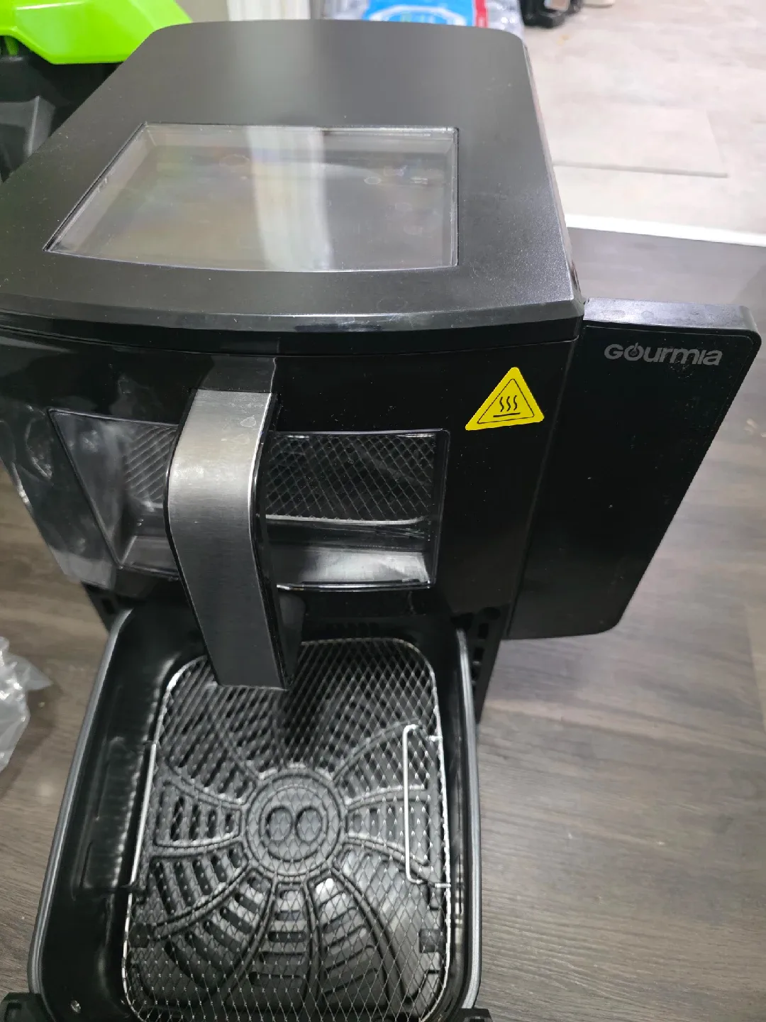 Gourmia Air Fryer - Like New! image indicator(2)