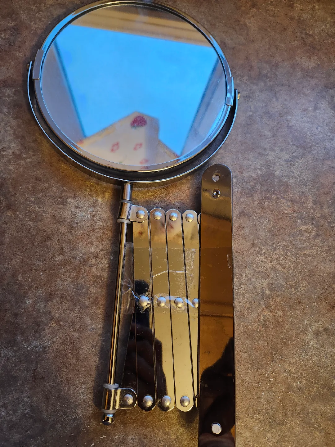 Extendable Wall Mount Makeup Mirror 🧡 image indicator(4)