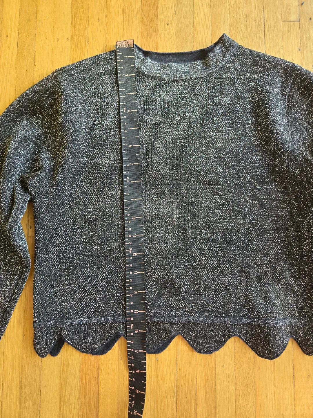 Zara Knit Sparkly Cropped Sweater - Size S image indicator(2)