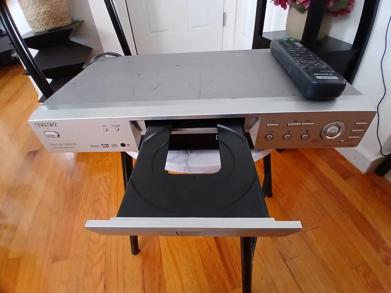 Sony DVP-NS300 DVD/CD Player image indicator(2)