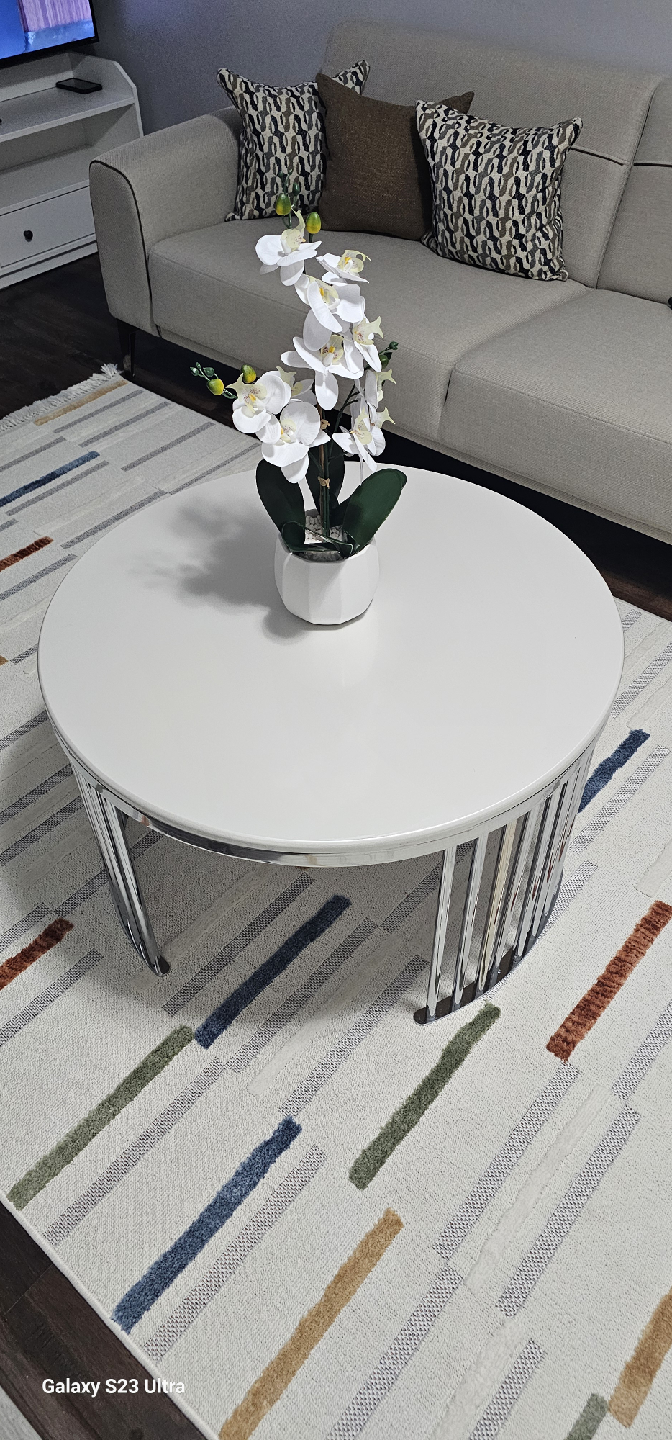 Round White Coffee Table with Chrome Legs - photo 2