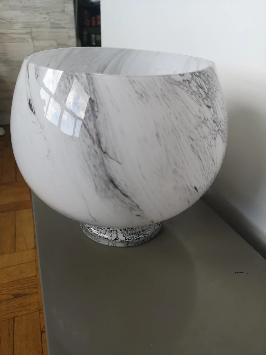 Swirl Patterned Glass Bowl image indicator(4)