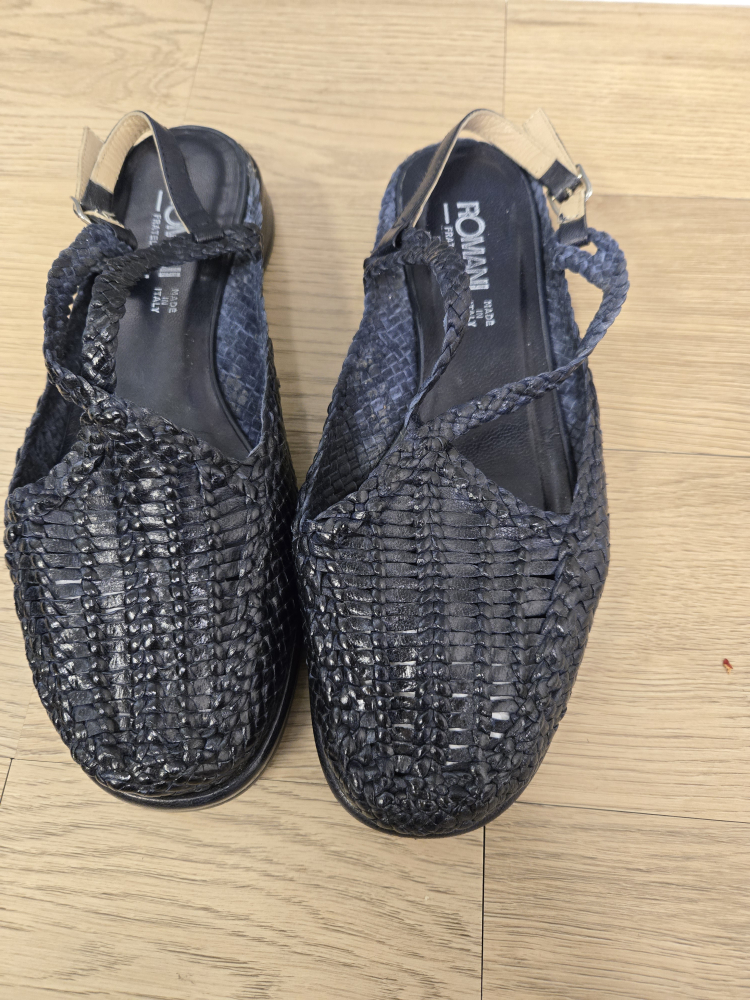 Romani Fratelli Woven Leather Sandals - Size 38