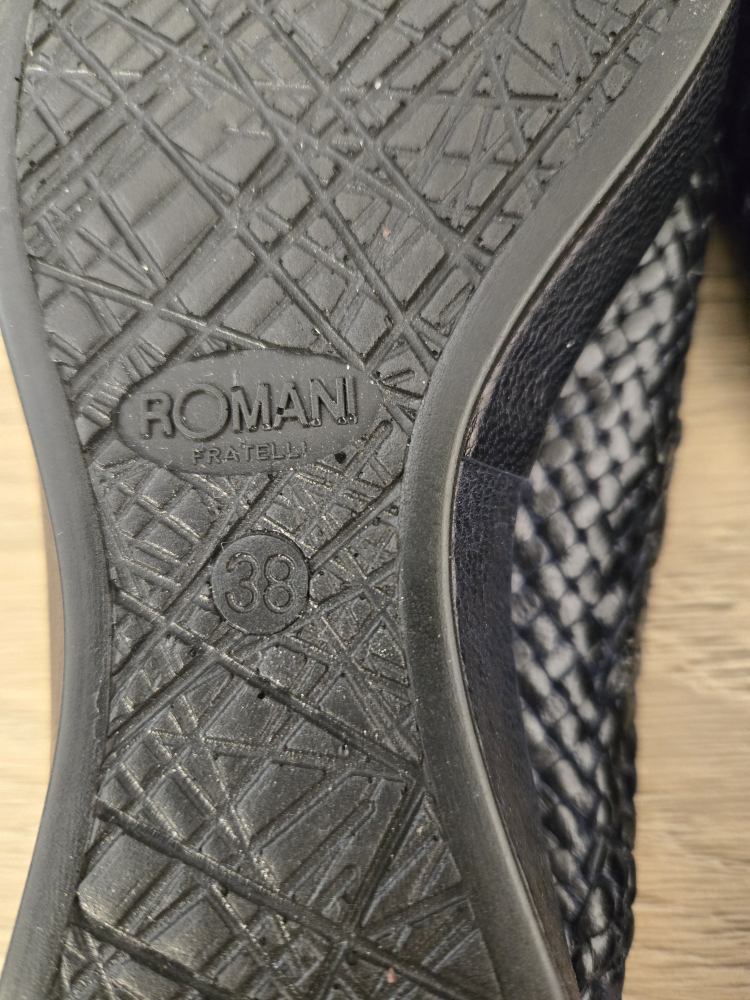 Romani Fratelli Woven Leather Sandals - Size 38 - photo 5
