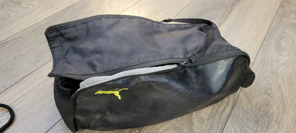 2 ×Puma Black Shoe Bag