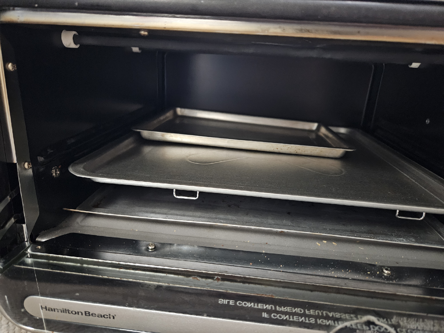 Hamilton Beach Toaster Oven - photo 2