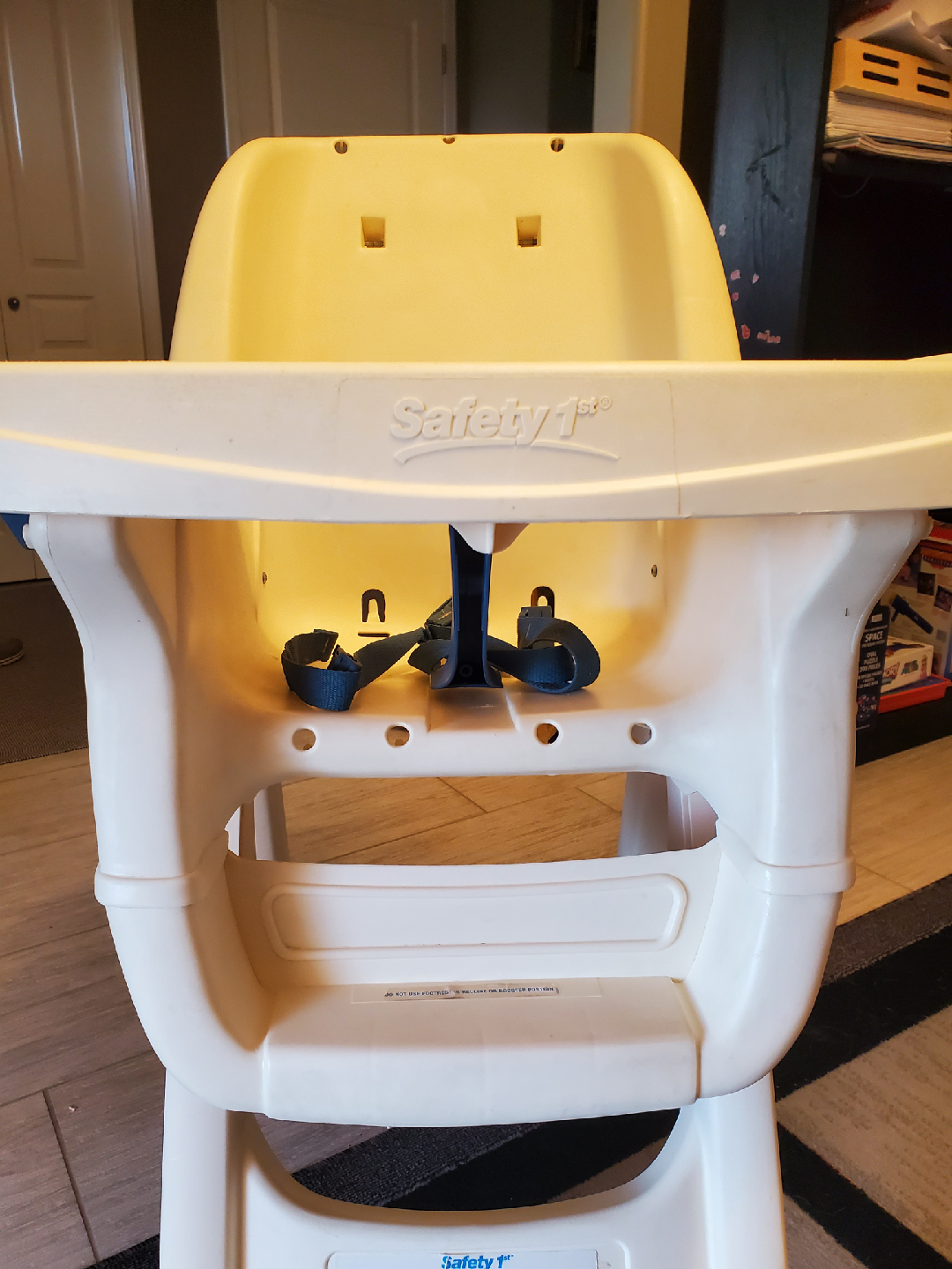 Safety 1st High Chair - photo 2