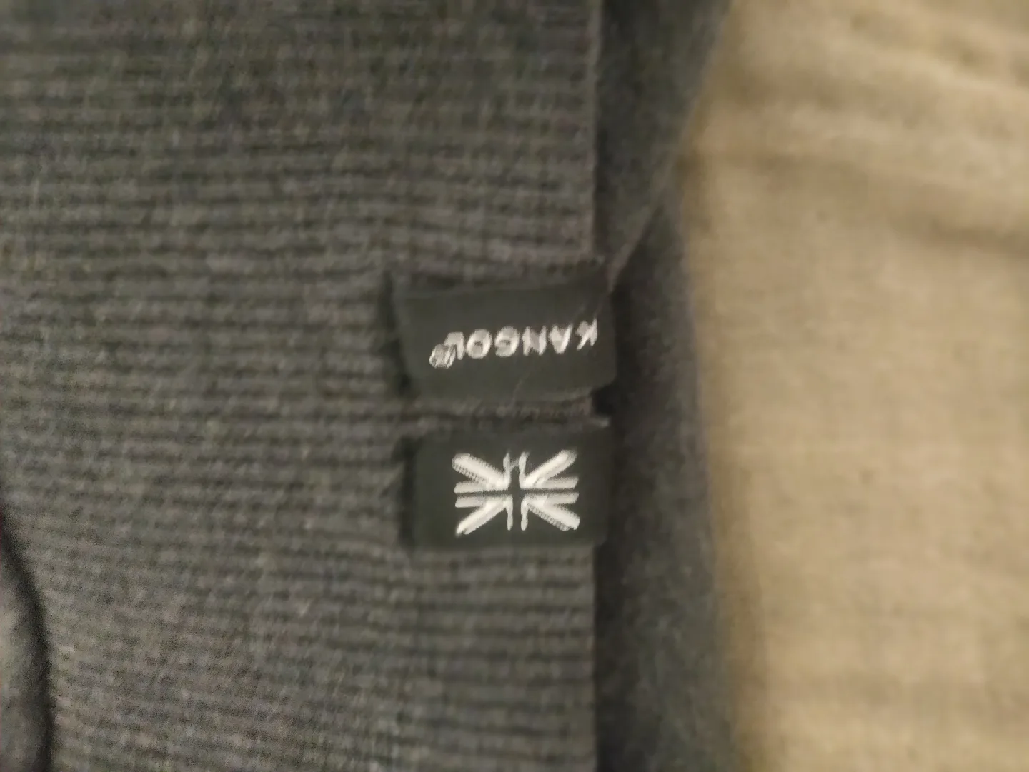 Kangol Grey Sweatshirt + LOL Surprise Mini Dolls image indicator(3)