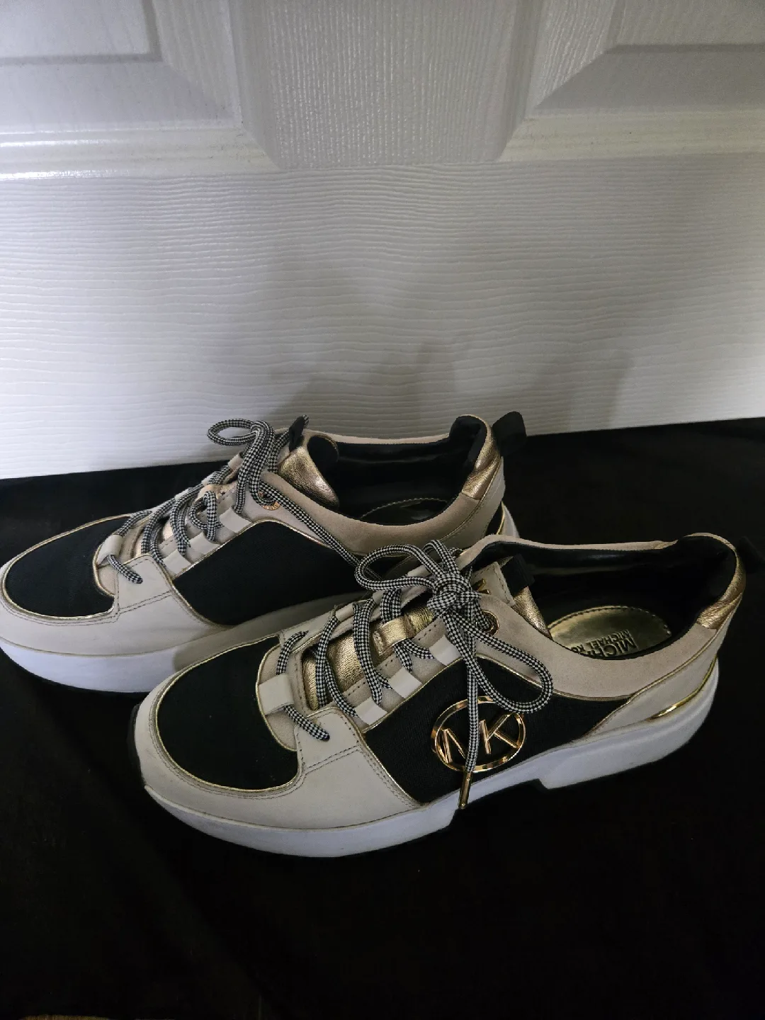 Michael Kors Sneakers, Size 8 image indicator(2)