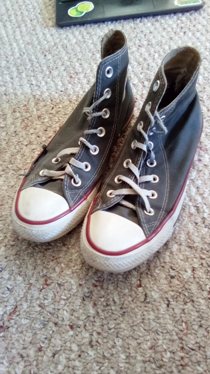 Converse All Star shoes thumbnail