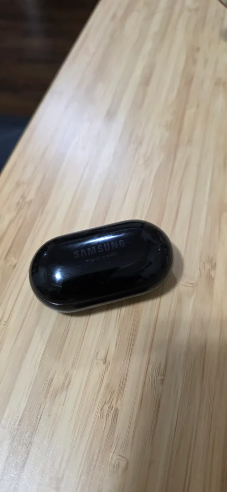 Samsung Galaxy Buds Live - Black thumbnail