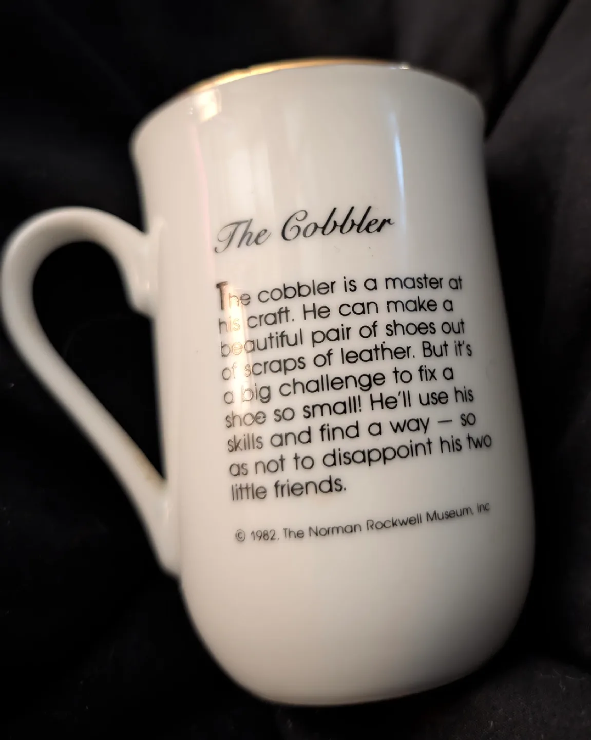 Norman Rockwell Collectible Mugs image indicator(9)