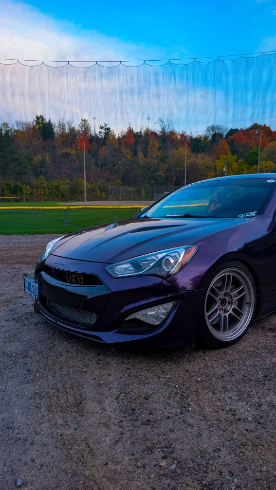 2013 Hyundai Genesis Coupe 2.0T image indicator(3)