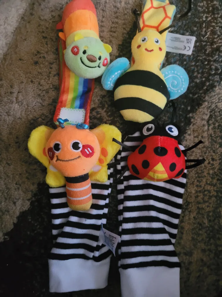 Infantino Wrist Rattles & Foot Finder Socks thumbnail