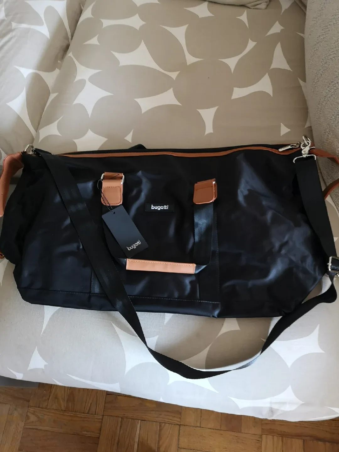 Bugatti Black Duffle Bag image indicator(3)